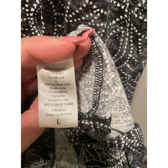 LuLaRoe Carly Dress Large – Black & White Geometric Print - Picture 5 of 6